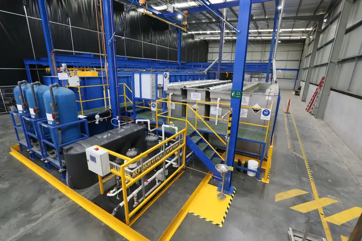 Industrial powder coating equipment setup